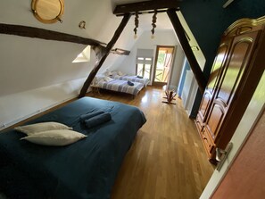 3 Schlafzimmer, Reisekinderbett, Bettwäsche