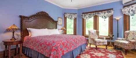 Basic Room, 1 King Bed, Accessible, Garden View | Hypo-allergenic bedding, down comforters, Tempur-Pedic beds