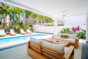 Outdoor pool - Beautiful Cabarete House with Pool/3 min walk to beach in Cabarete at Millenium (Cabarete)