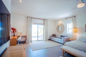 3 Schlafzimmer, Zimmersafe, kostenloses WLAN, Bettwäsche