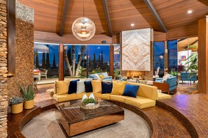 Luxury-Villa, Mehrere Betten, eigener Pool, Bergblick | Innenbereich