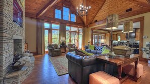 Smart TV, fireplace, ping pong, books