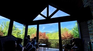 Property grounds - Stately Mountain View Sanctuary, Private Pool & Hot Tub, Resort Amenities, Fazio Golf Course!   (Mill Spring)