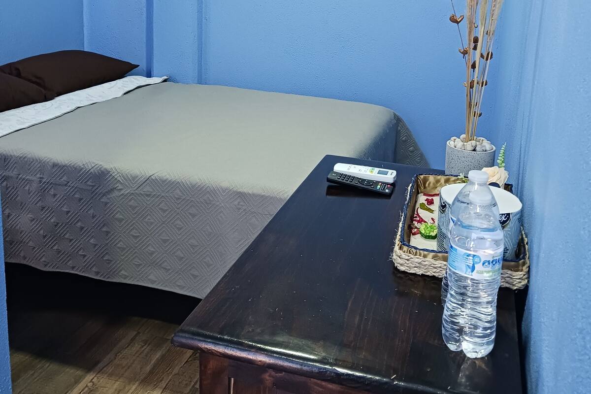 Standard Room | Free WiFi, bed sheets