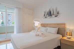 2 chambres, fer et planche Ă repasser, accĂšs au Wi-Fi (inclus)
