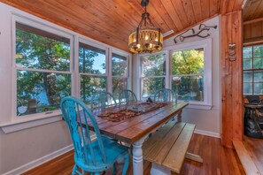 Dining - White Oak Point | Two Historic, Lakefront Cabins on Lake Lure (Lake Lure)