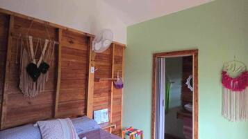 Junior-Doppelzimmer, eigenes Bad, Meerblick | Allergikerbettwaren, Betten mit Memory-Foam-Matratzen