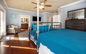 3 bedrooms, iron/ironing board, free WiFi, bed sheets
