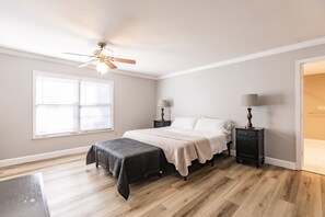 3 bedrooms, travel crib, free WiFi, bed sheets