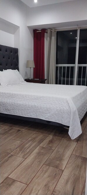 1 bedroom, in-room safe, iron/ironing board, free WiFi - Ocean view Studio (Santo Domingo)