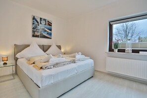 6 quartos, cofres nos quartos, Wi-Fi