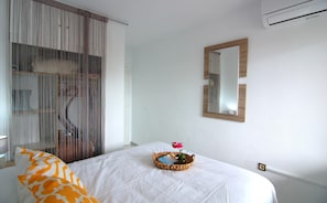1 bedroom, iron/ironing board