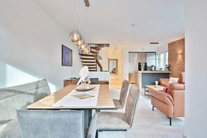 未分类图片，第 4 张，共 45 张，按钮