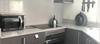 Stunning 2-Bed Apartment in Pego