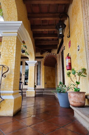 Terrace/patio - Casa Realeza (Antigua Guatemala)