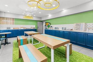 Desayuno continental gratuito y diario