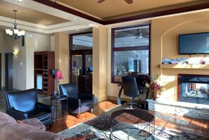 Lobby - Wingate By Wyndham Gunnison Near Western Colorado University (Gunnison)