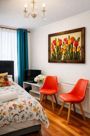 1 bedroom, iron/ironing board, WiFi, bed sheets