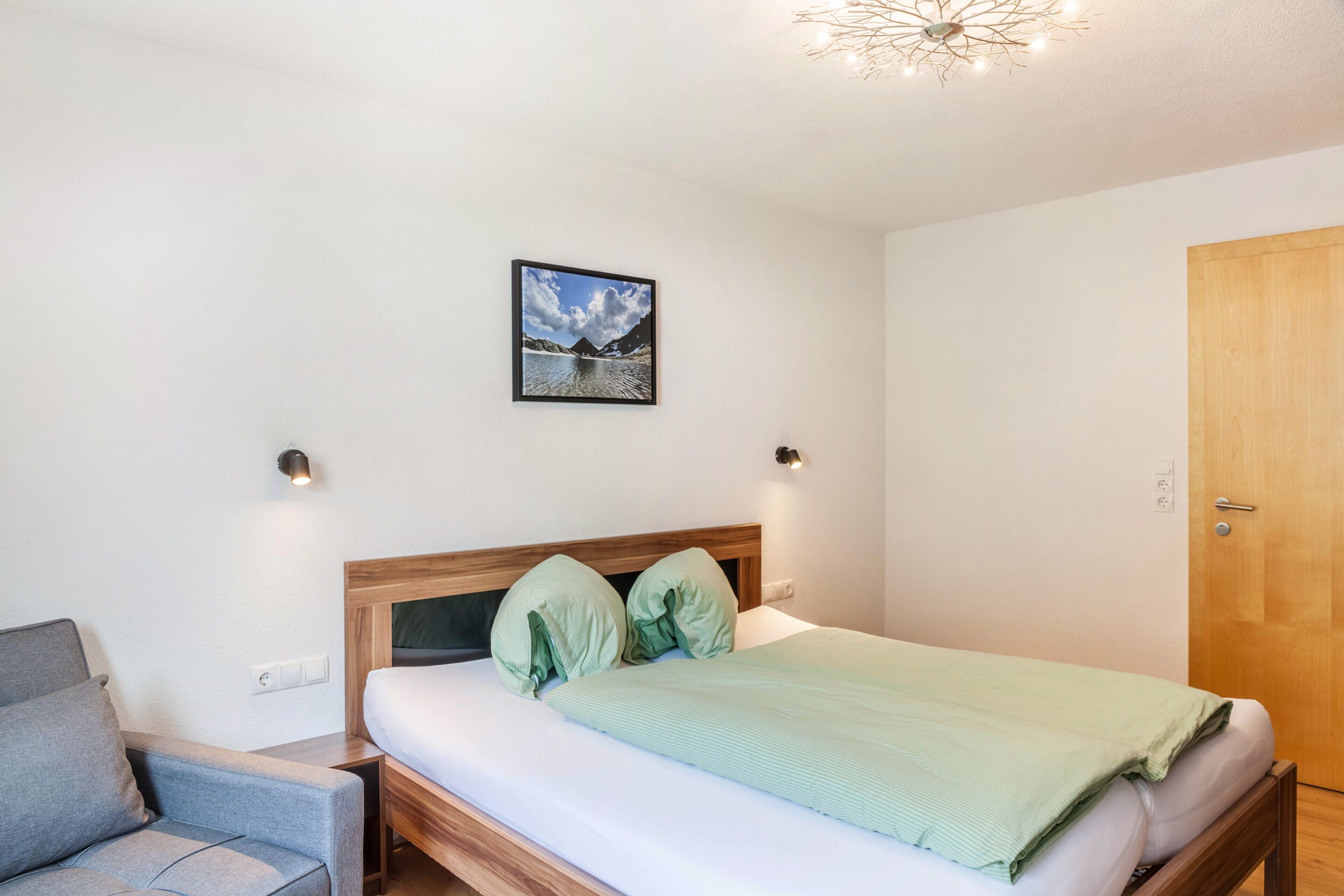 2 habitaciones, wifi gratis y ropa de cama 