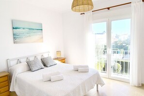 2 soverom, strykejern/-brett, wi-fi og sengetøy