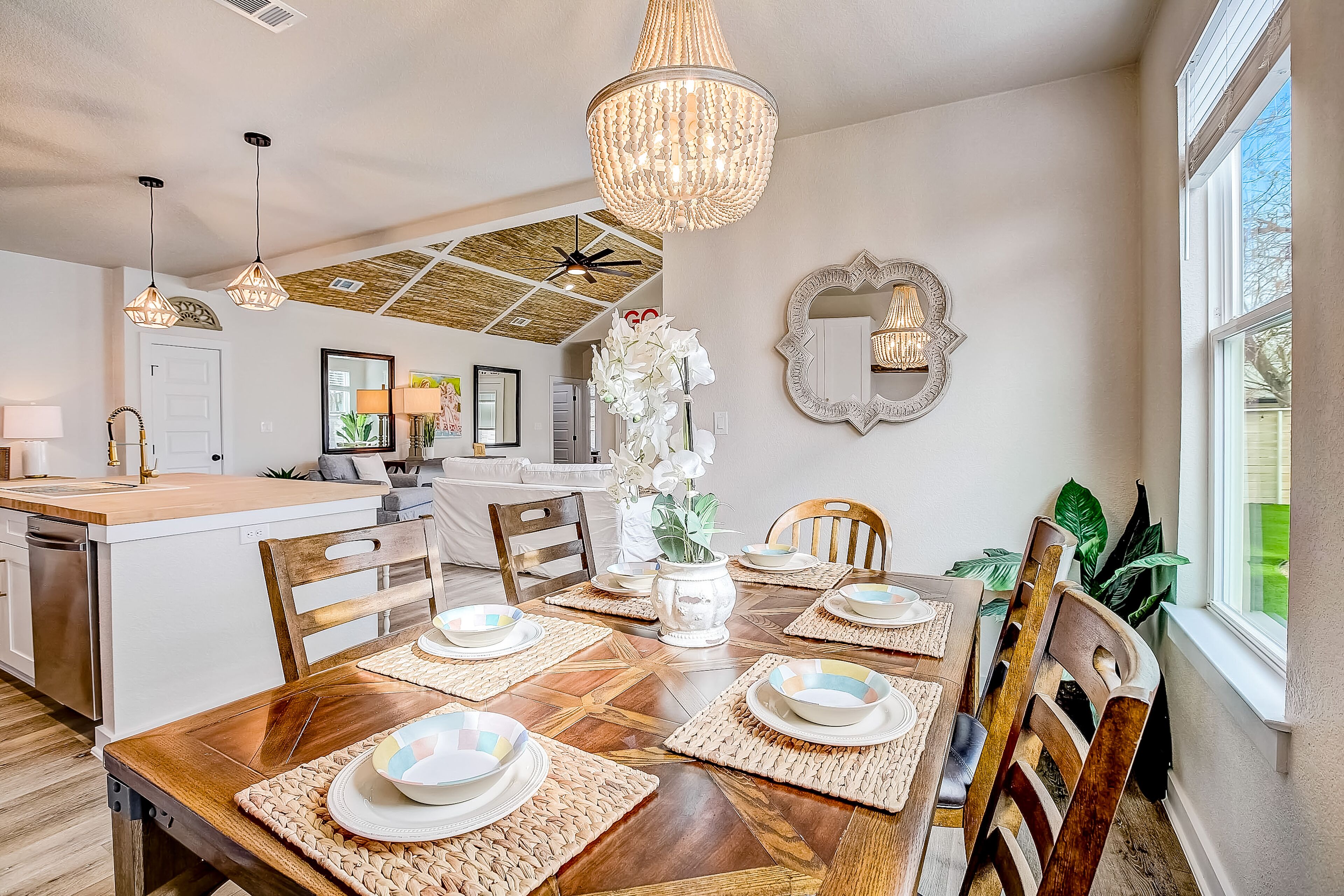 Beautiful neighboring homes with full kitchens, washer/dryers, & a firepit