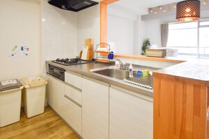 Comfort Apartment, Non Smoking | Private kitchen | Fridge, microwave, stovetop, electric kettle