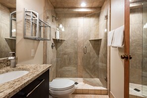 Bathroom - Snow Flower 122 2 Bedroom Condo by RedAwning (Park City)