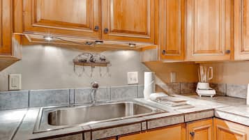 Apartamento, 2 habitaciones | Interior