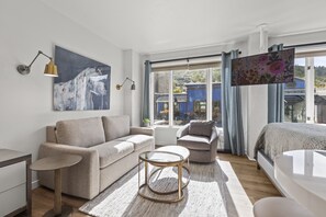 Studio | Woonruimte | Een smart-tv