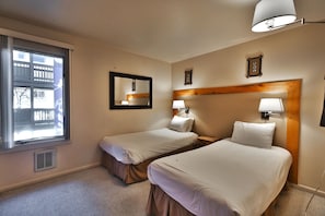 2 bedrooms, individually decorated, individually furnished