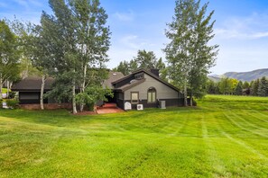 Exterior - Fairway Village 2919 4 Bedroom Townhouse by RedAwning (Park City)