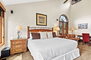 타운홈, 침실 4개 | 4 개의 침실, 각각 다른 스타일의 인테리어, 각각 다르게 가구 비치, 다리미/다리미판