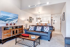 公寓客房, 2 間臥室 | 起居區