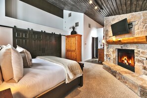 5 bedrooms, individually decorated, individually furnished - Aspen Hollow 6 5 Bedroom Townhouse by RedAwning (Park City)