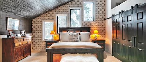 Townhome, 5 Bedrooms | 5 bedrooms, individually decorated, individually furnished