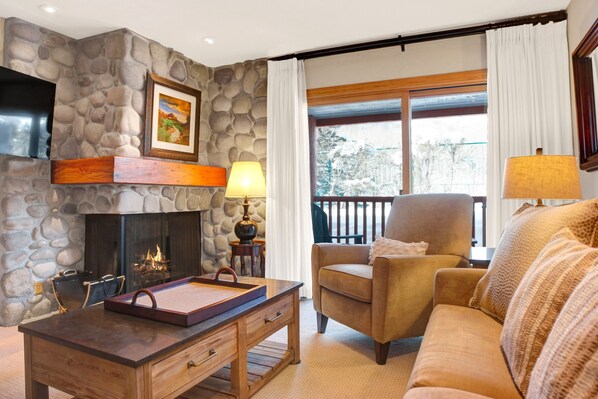 Studio | Living area - Snow Flower 011-studio Condo by RedAwning (Park City)