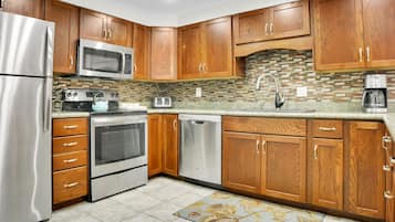 Condo, 2 Bedrooms | Private kitchen | Fridge, coffee/tea maker, toaster