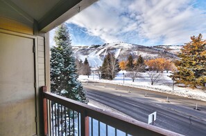 Balcony - Snowcrest 317 2 Bedroom Condo by RedAwning (Park City)