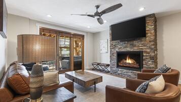 Living area | Smart TV