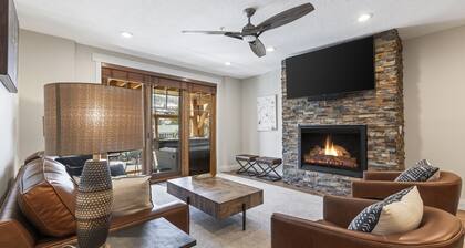 Town Pointe B204 3 Bedroom Condo by RedAwning
