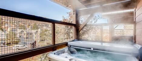 Condo, 3 Bedrooms | Outdoor spa tub
