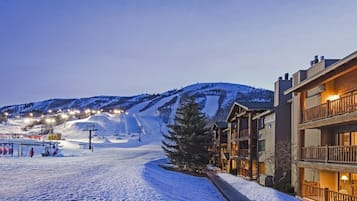 Condo, 2 Bedrooms | Exterior