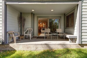 Bloc d'apartaments, 2 dormitoris | Terrassa o pati