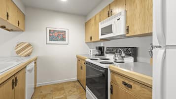 Condo, 2 Bedrooms | Private kitchen | Fridge, coffee/tea maker, toaster