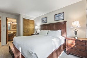 2 bedrooms, iron/ironing board, free WiFi - Snow Flower 135 2 Bedroom Condo by RedAwning (Park City)
