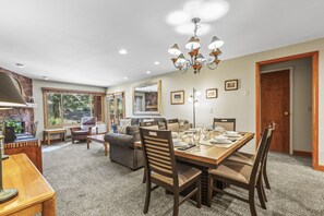 Condo, 3 phòng ngủ | Khu ăn uống