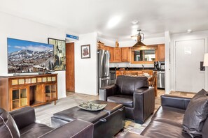 Apartment, 2 Schlafzimmer | Wohnbereich