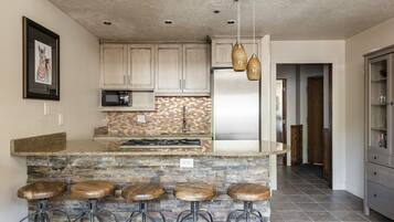 Condo, 1 Bedroom | Private kitchen | Fridge, coffee/tea maker, toaster