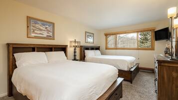 Condo, 2 Bedrooms | 2 bedrooms, individually decorated, individually furnished