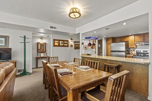 Condo, 2 Bedrooms | Dining - Park Station 121 2 Bedroom Condo by RedAwning (Park City)